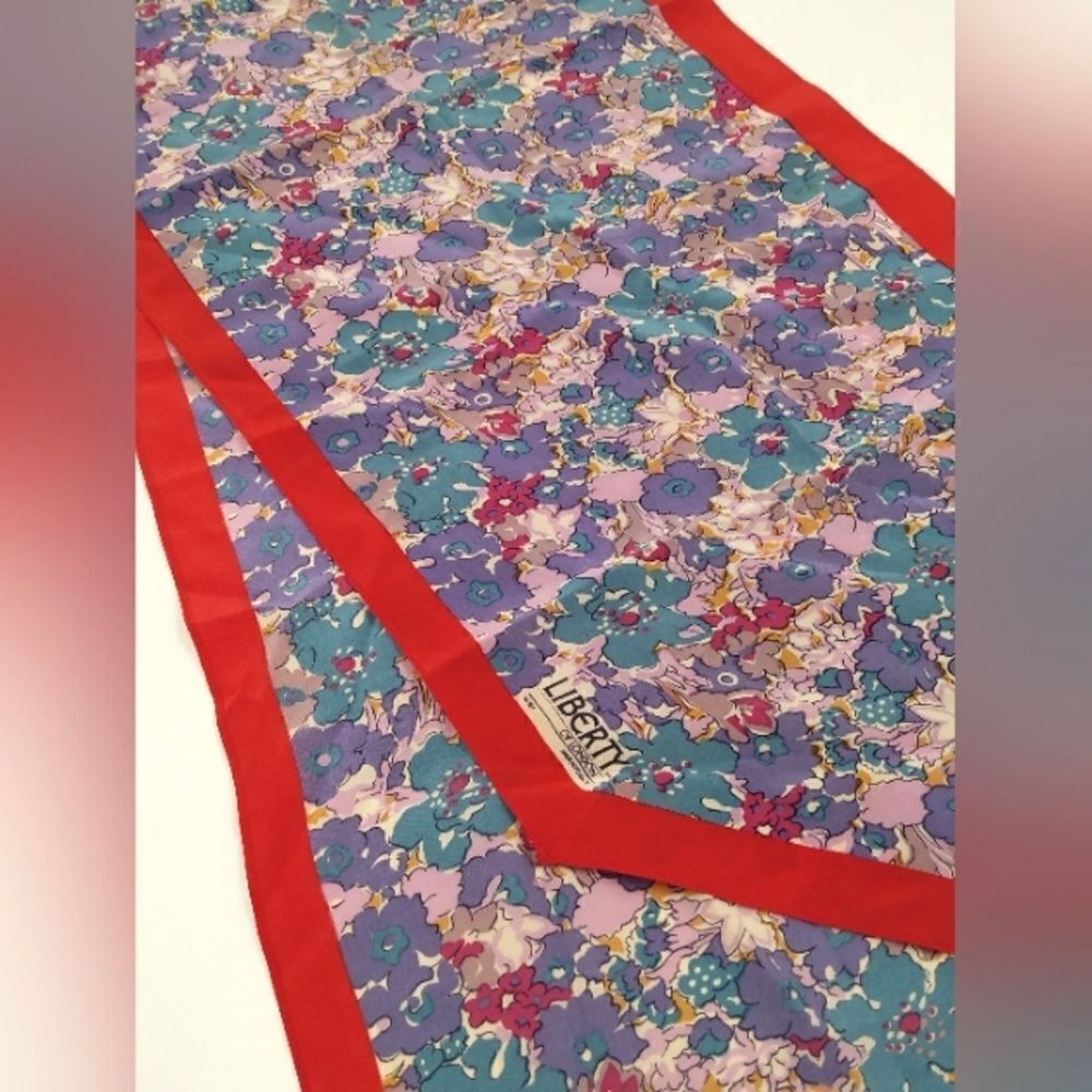 Liberty of London Vintage Floral Flowers Silk Scarf - Picture 3 of 12